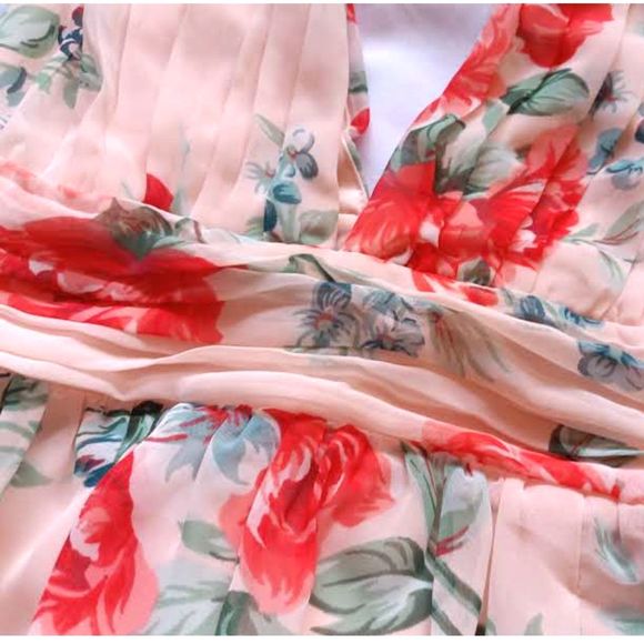 NWT Lulu's Garden Meandering Blush Floral Print Maxi Small V-Neck Sleeveless - Picture 6 of 13